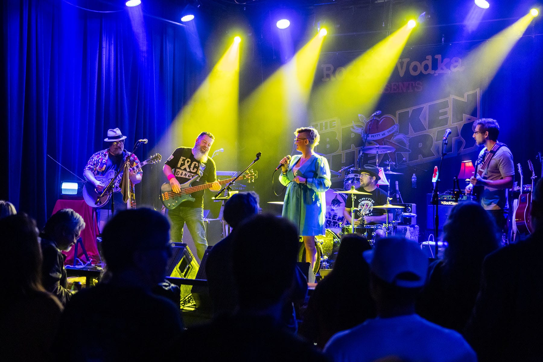 Never Ending on stage at Vinyl Music Hall (photo: Brian Butler)